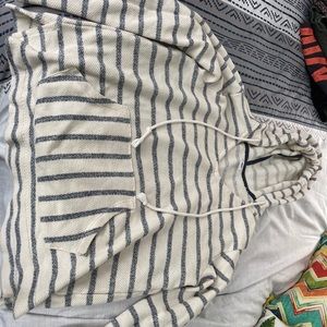 Old navy light weight sweater